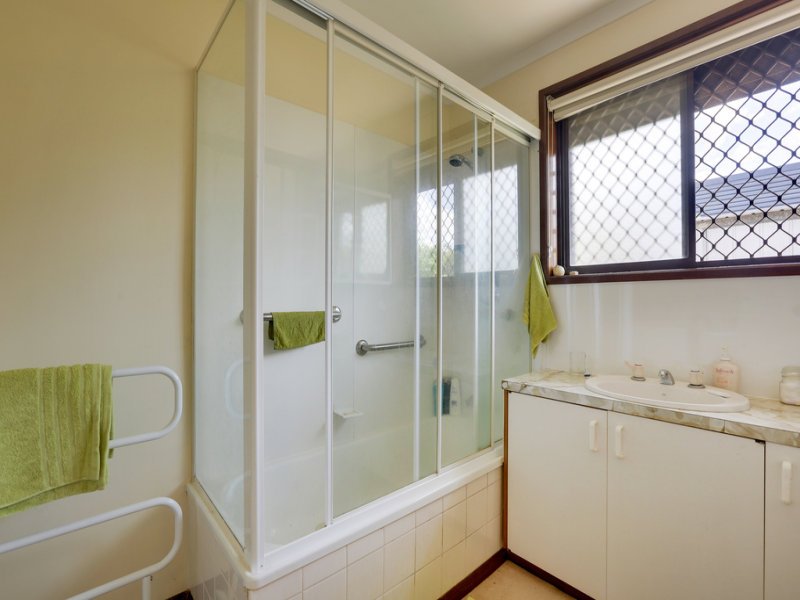 2/17 Walgett Place GLENORCHY 9