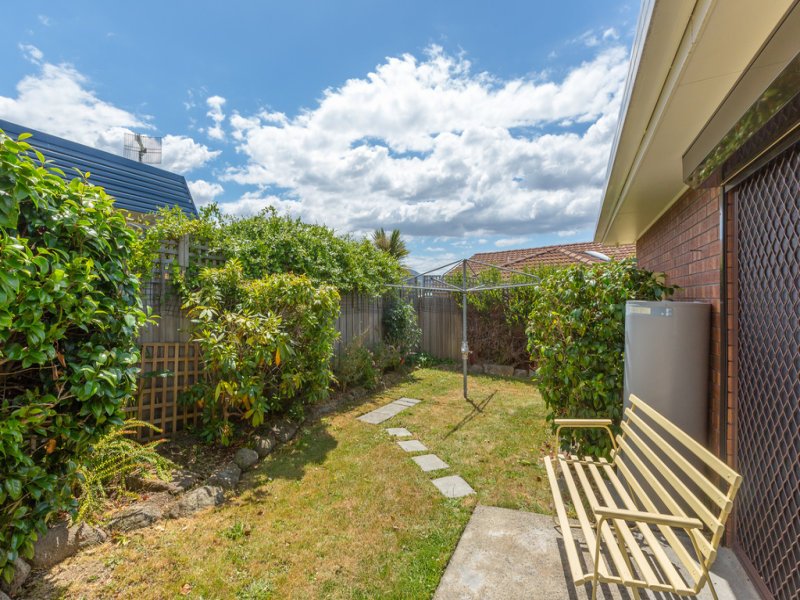 2/17 Walgett Place GLENORCHY 10