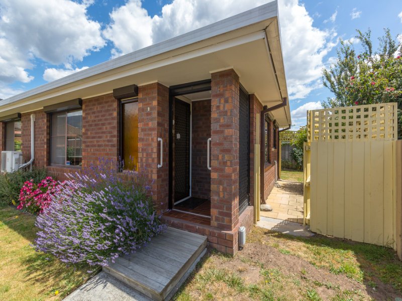 2/17 Walgett Place GLENORCHY 13