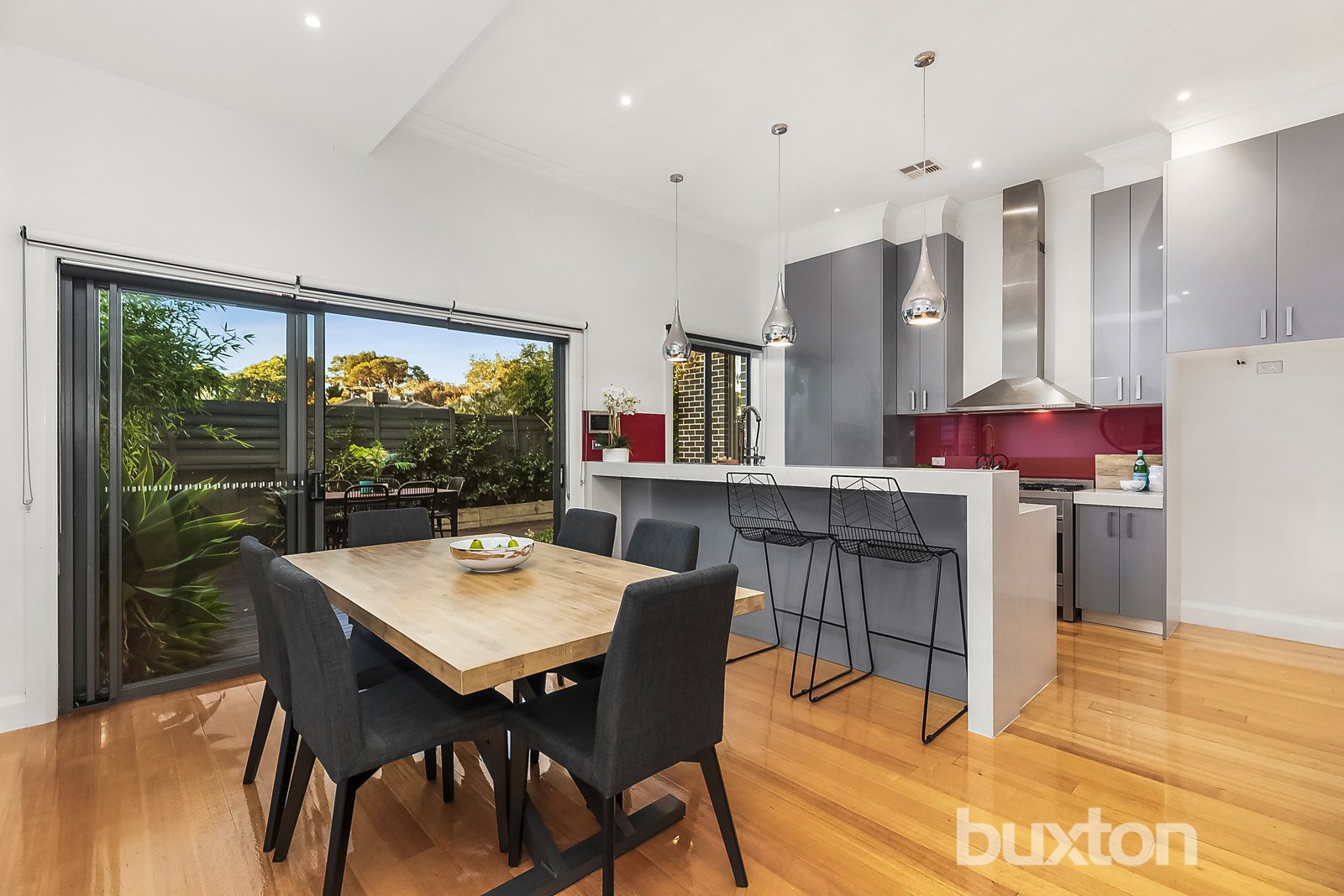 Gallery: 2/17 Webb Street