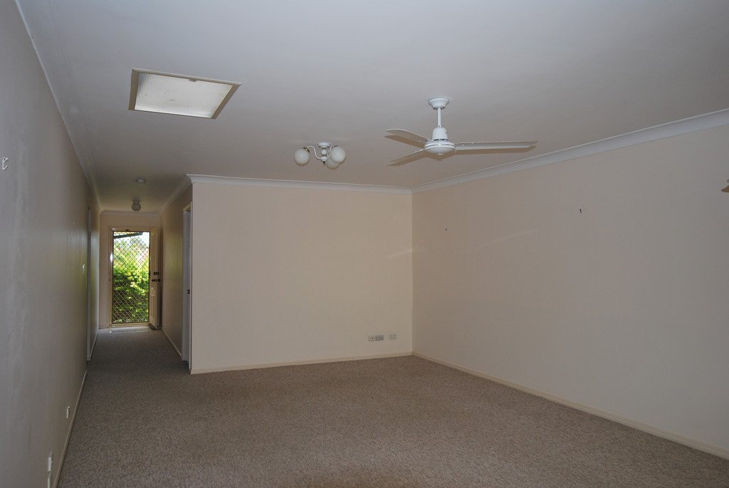 2/17 Whipbird Court BURLEIGH WATERS 5