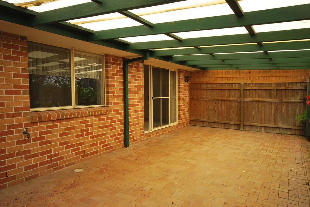 2/17 Whipbird Court BURLEIGH WATERS 10