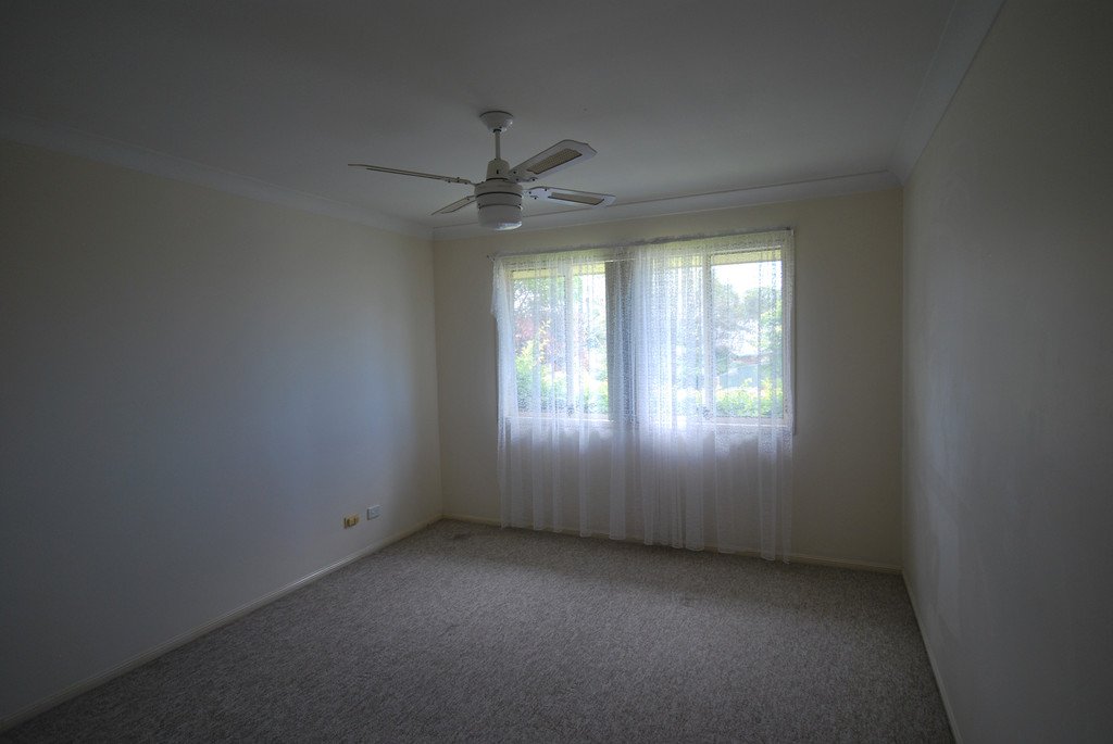 2/17 Whipbird Court BURLEIGH WATERS 16