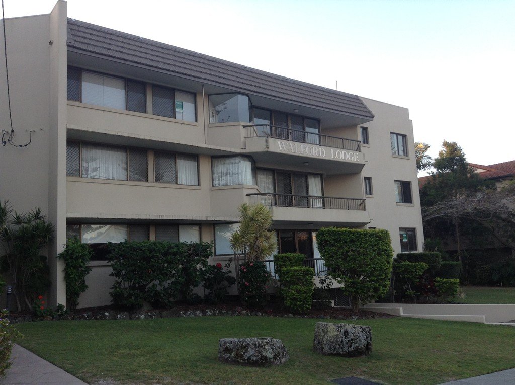 2/17 Wyberba Street TUGUN 5