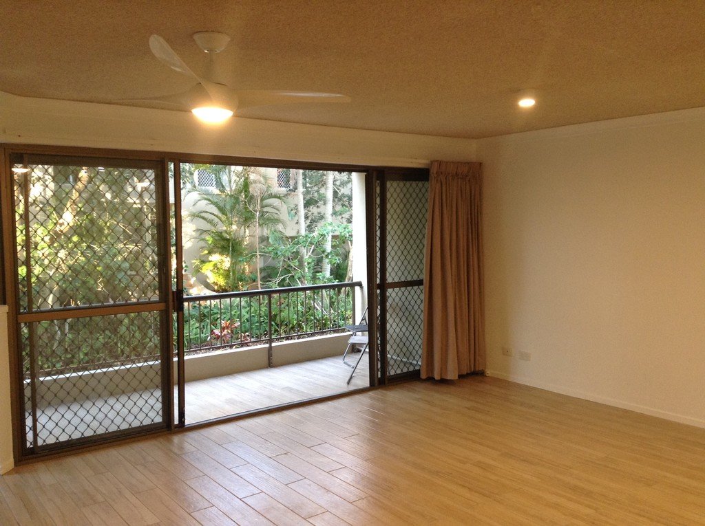 2/17 Wyberba Street TUGUN 3