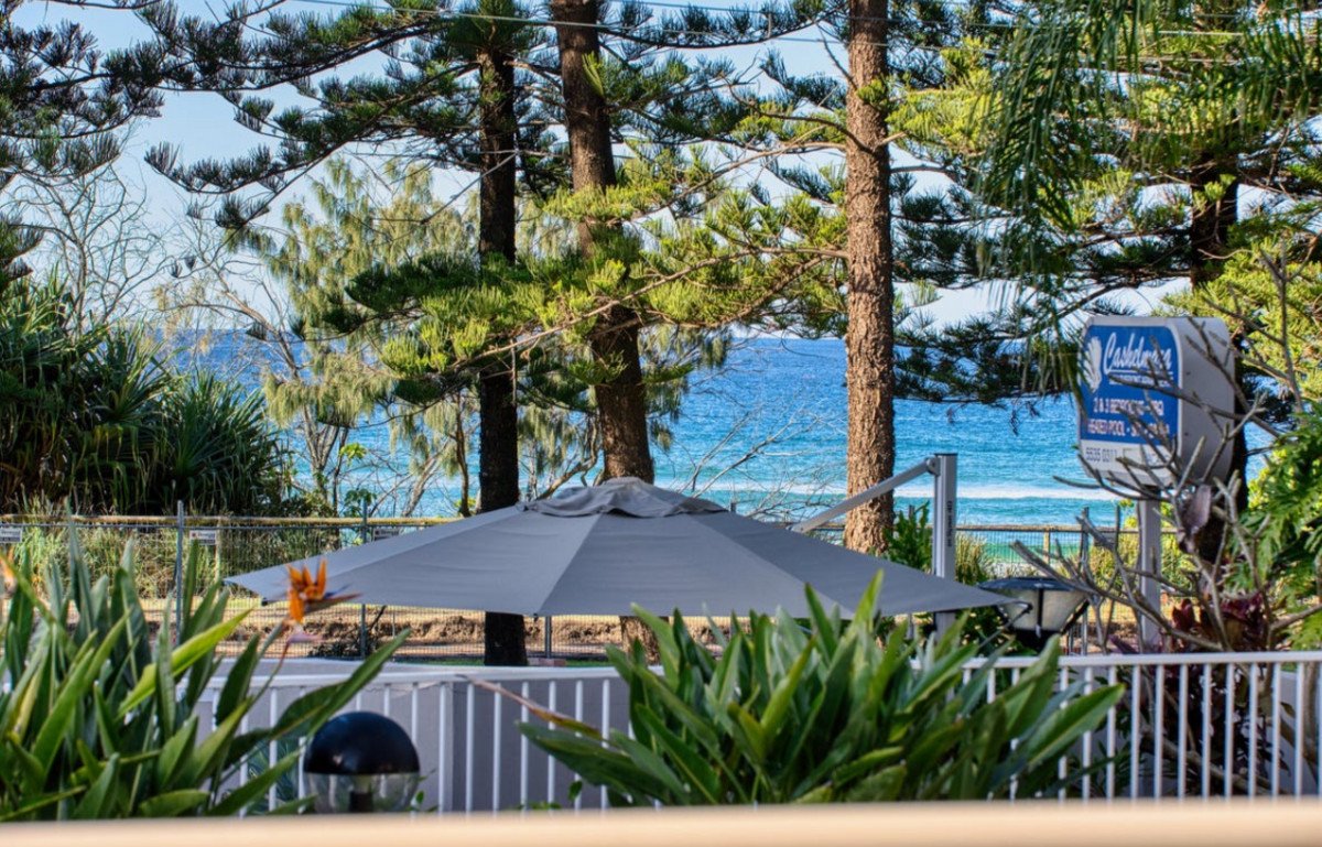 2/170-180 The Esplanade Burleigh Heads 20