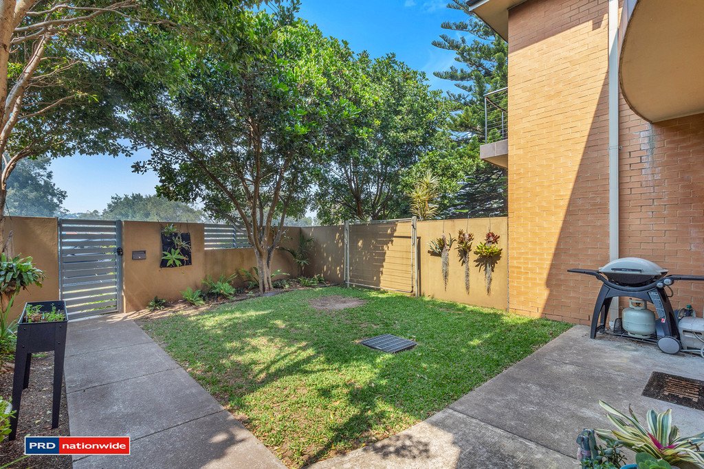 2/171 Gan Gan Road ANNA BAY 4