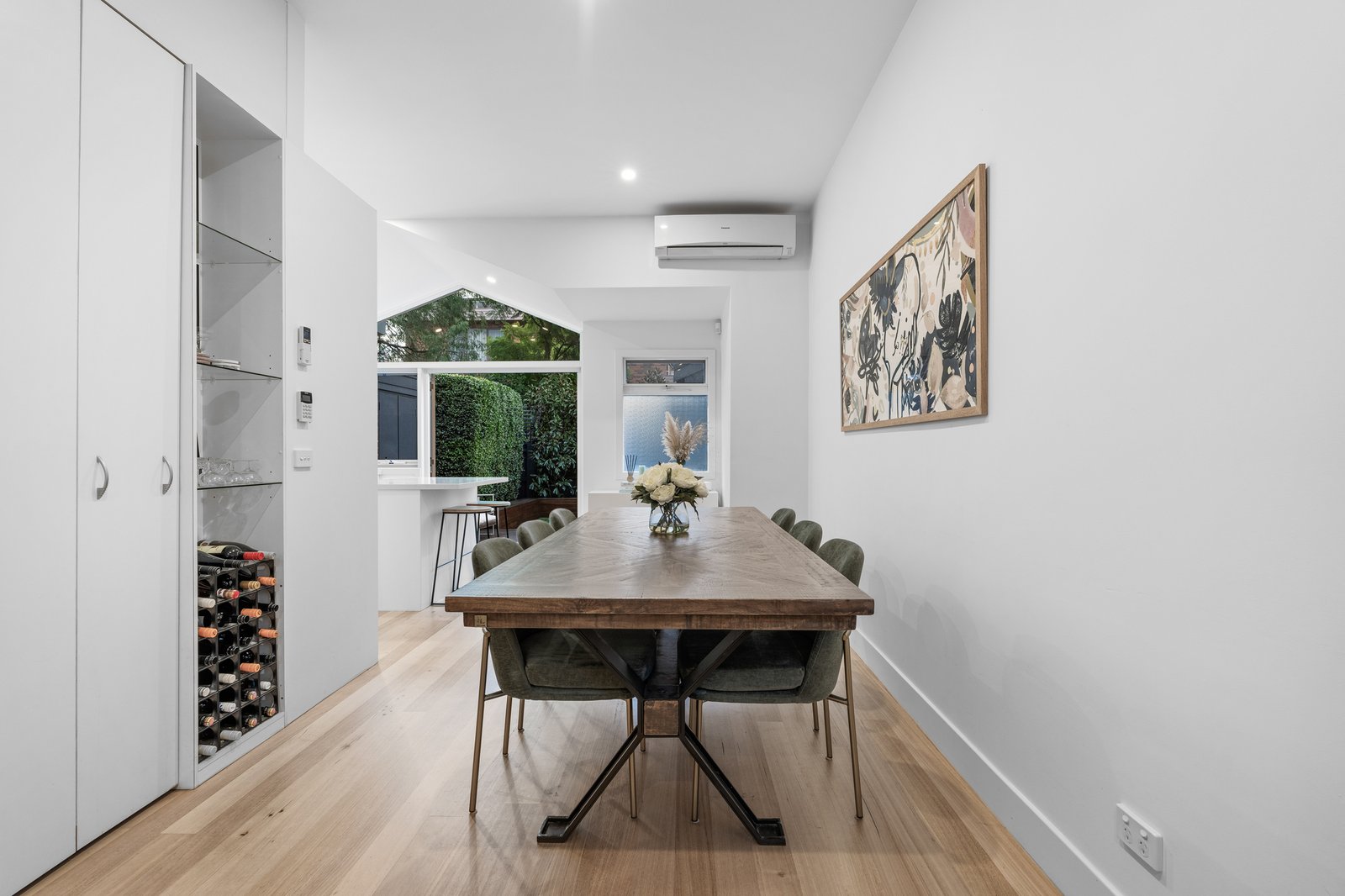 Gallery: 2/171 Sycamore Street
