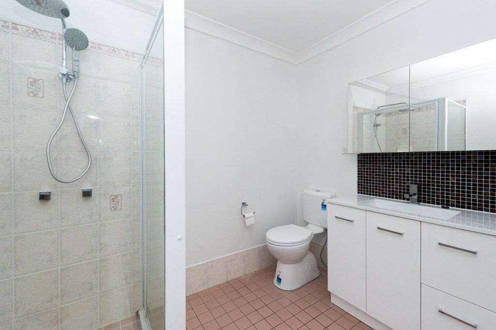 2/171 Tahitian Court ASHTONFIELD 5