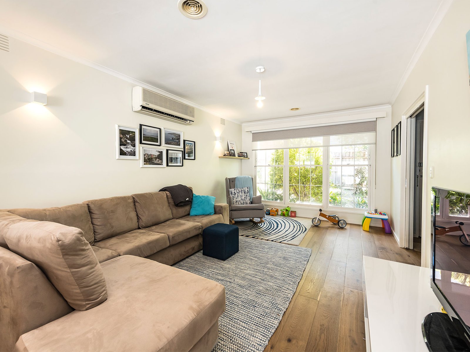 Gallery: 2/172 Bay Road