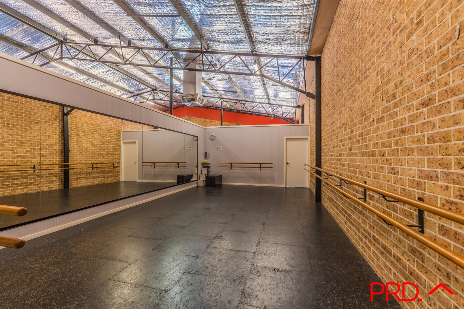 2/172 Peel Street TAMWORTH 11