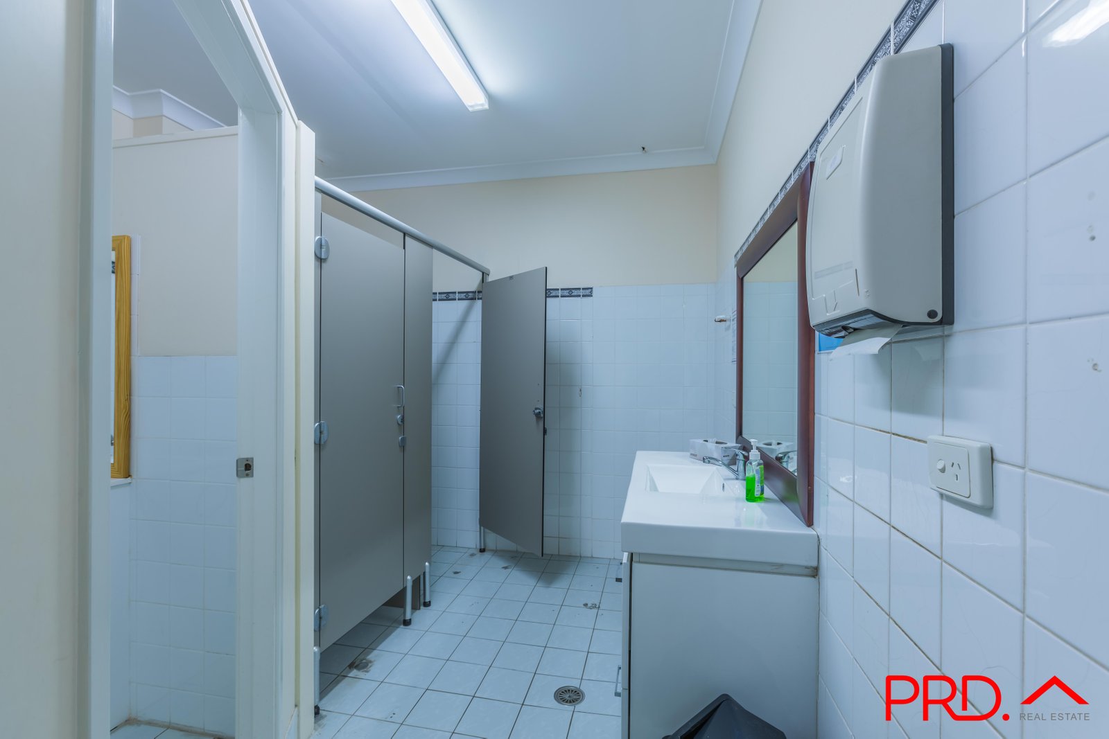 2/172 Peel Street TAMWORTH 10