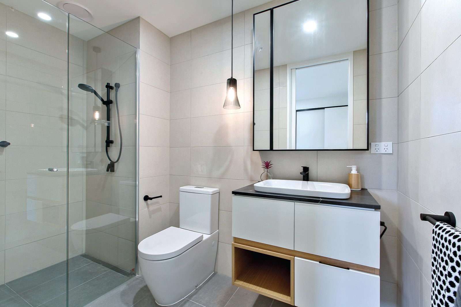 217/26 Warleigh Grove, Brighton, VIC