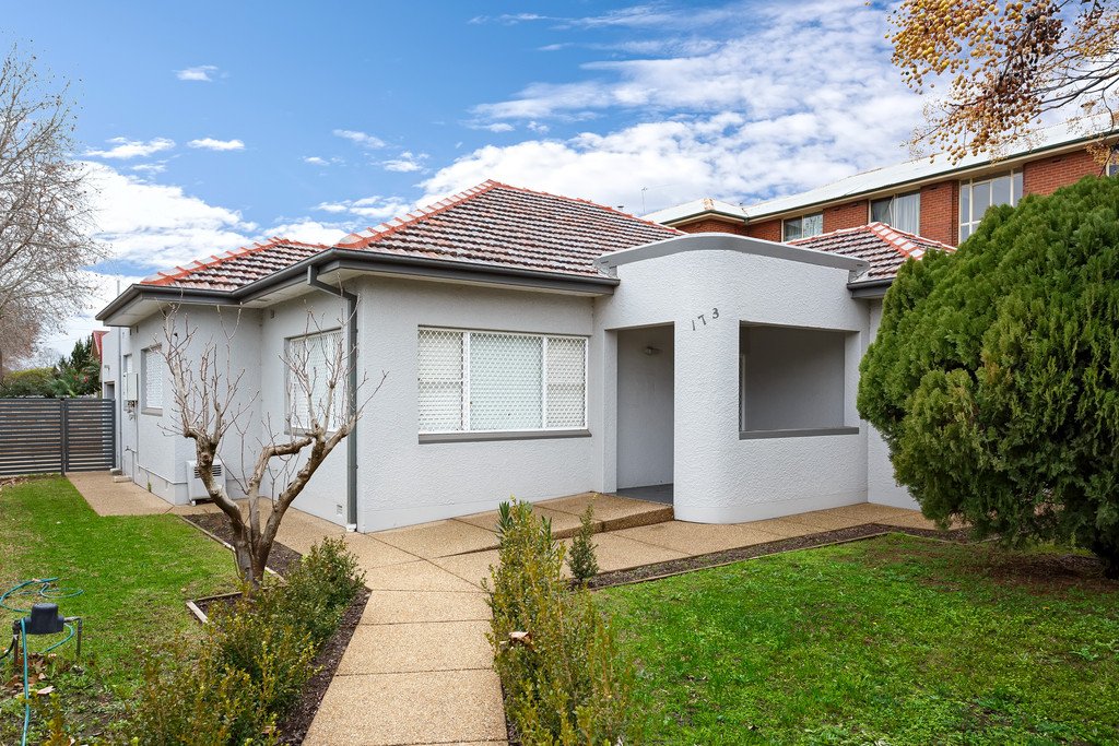 2/173 Edward Street WAGGA WAGGA 1