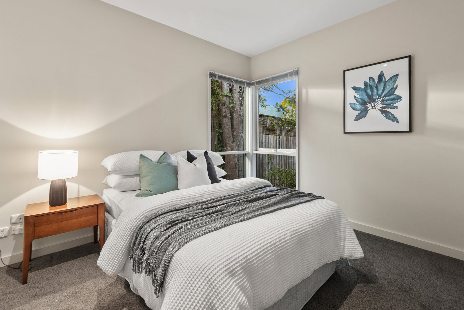 2/173 Finch Street, Glen Iris, 3146