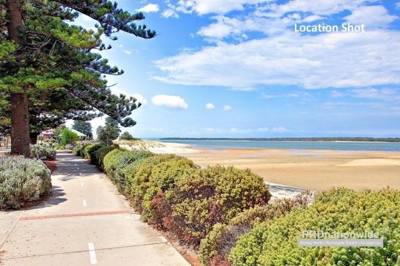 2/173 Russell Avenue DOLLS POINT 7