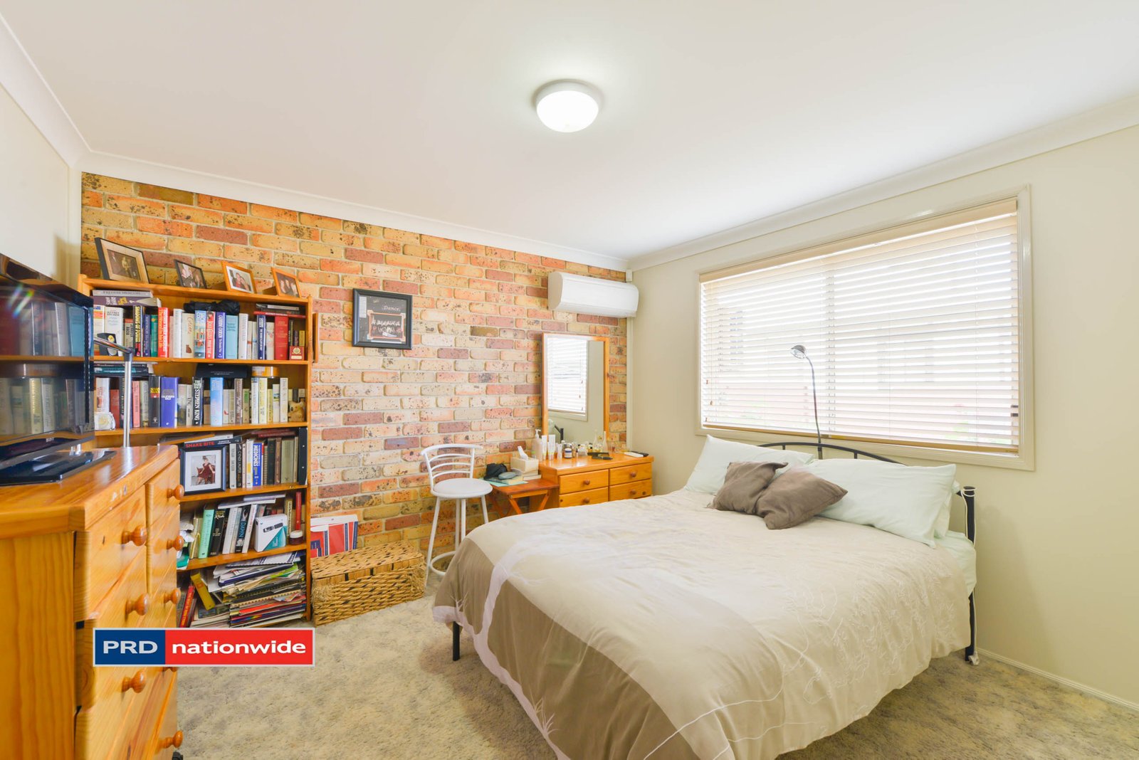 2/175 Goonoo Goonoo Road TAMWORTH 8
