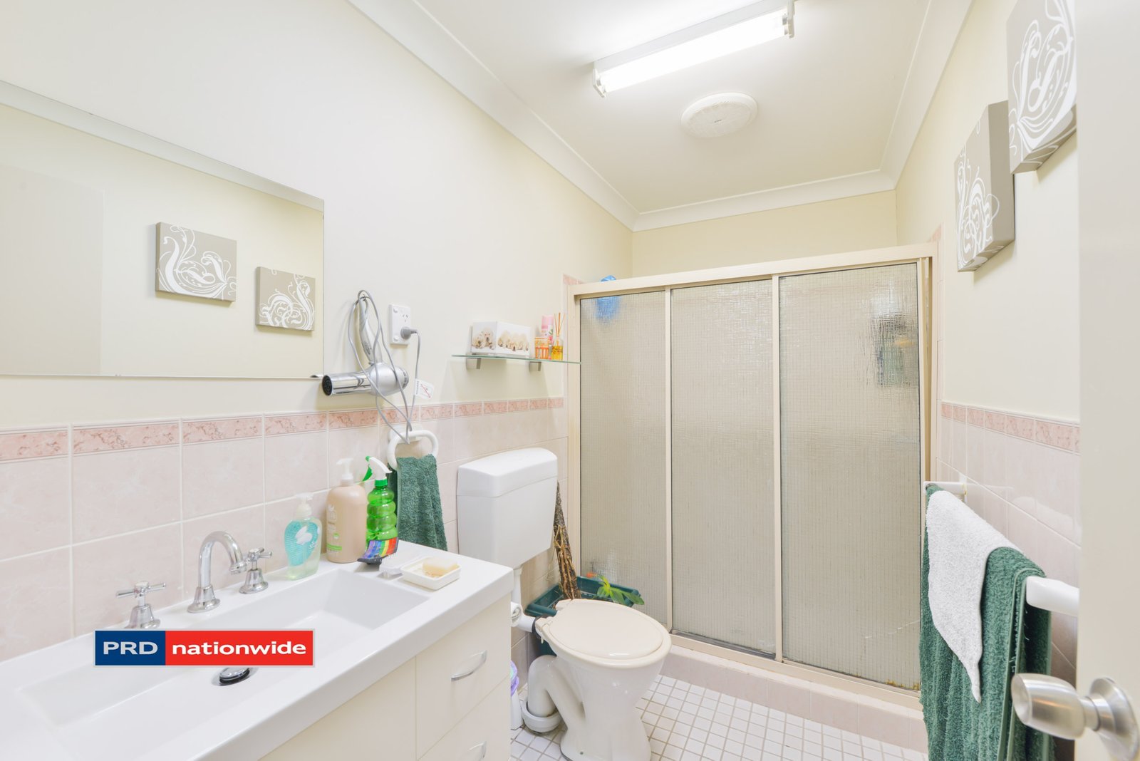 2/175 Goonoo Goonoo Road TAMWORTH 9