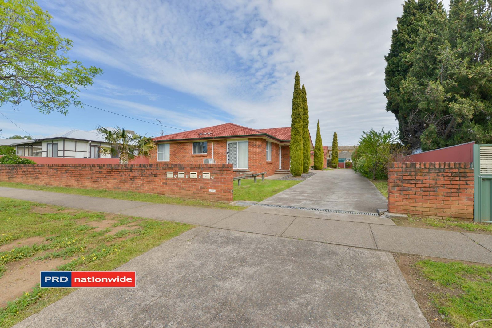2/175 Goonoo Goonoo Road TAMWORTH 11