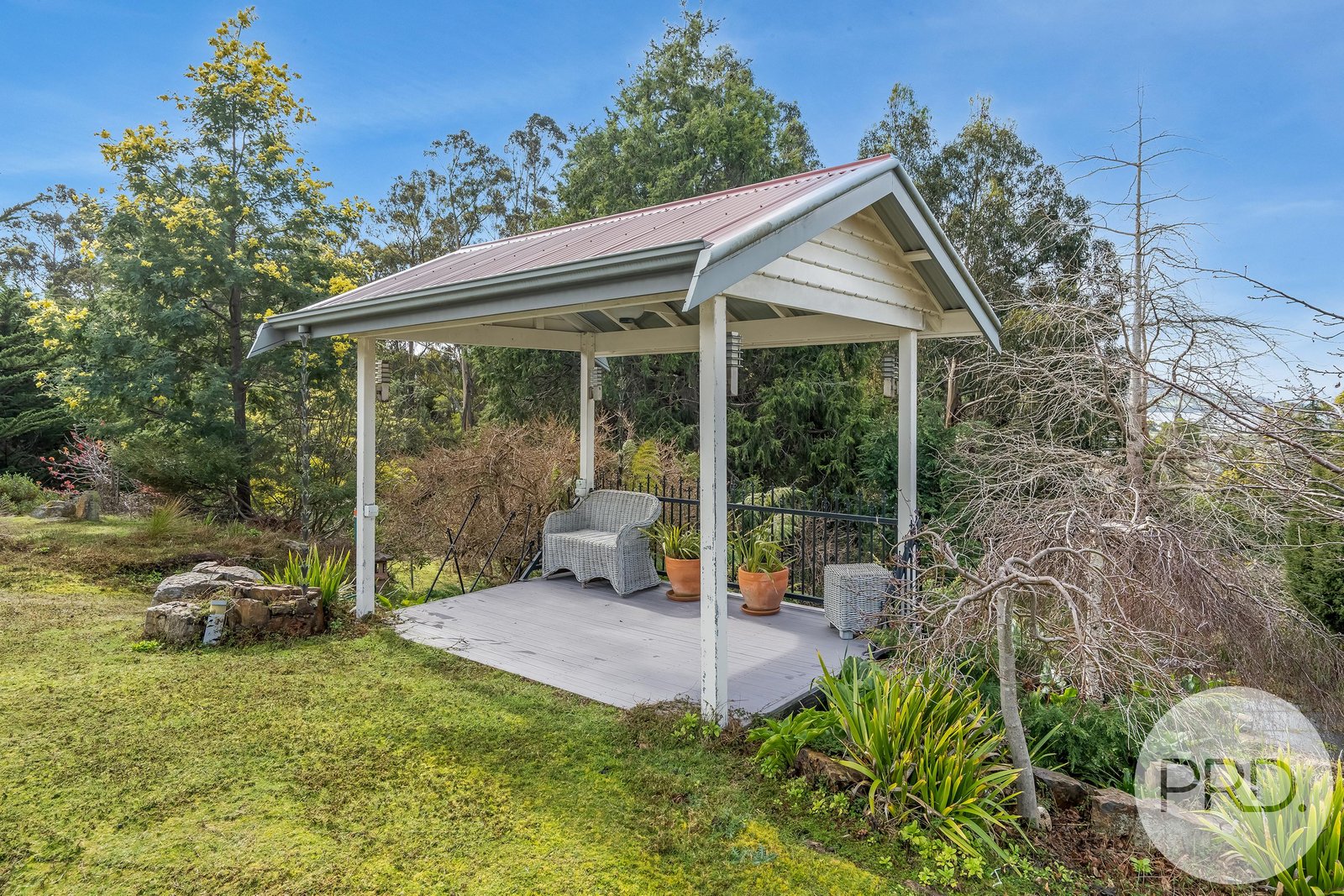 2176 Channel Highway SNUG 26