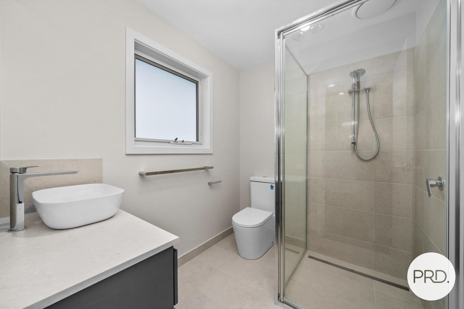 2/176 Main Street KEMPTON 5