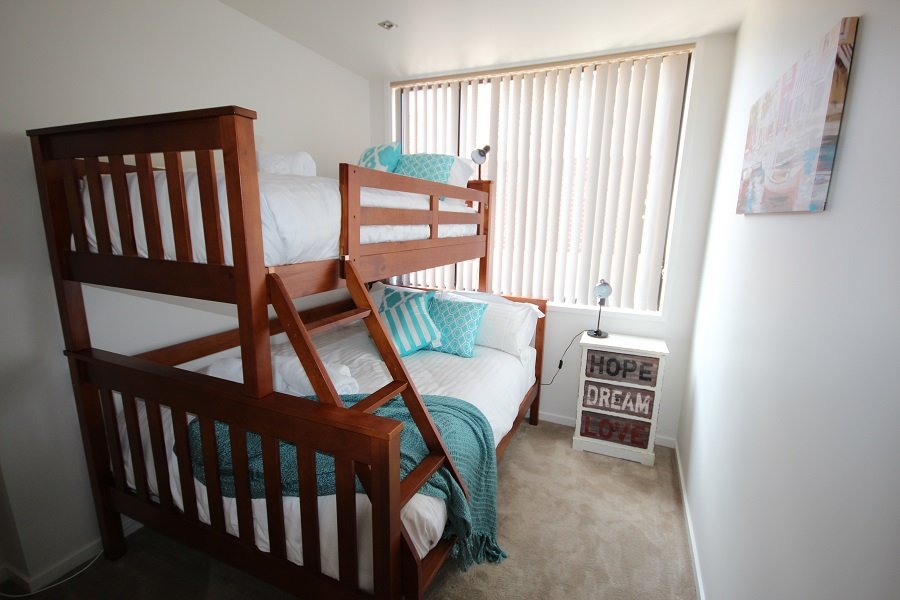 2/178 Brisbane Street WEST HOBART 11