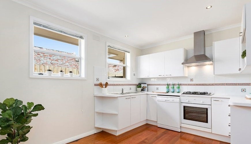 Gallery: 2/179 Beach Road