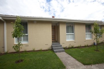Gallery: 2/179 Beach Road