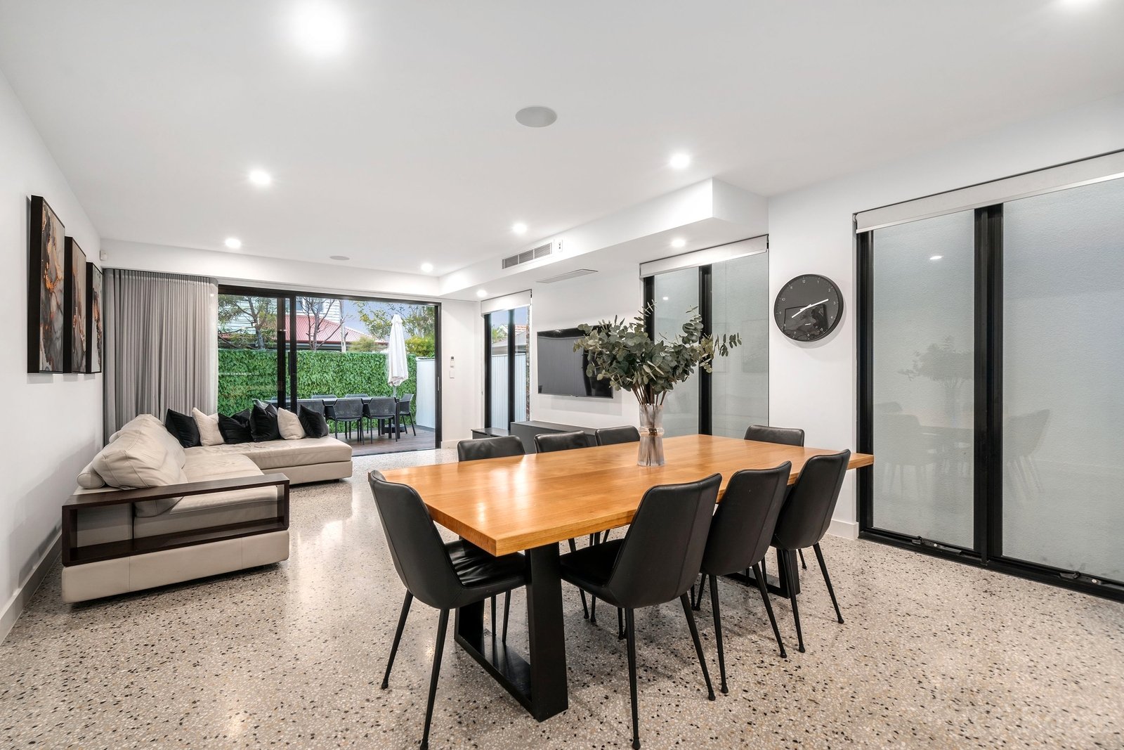 Real Estate and Property in 2/179 Napier Street, Essendon, VIC