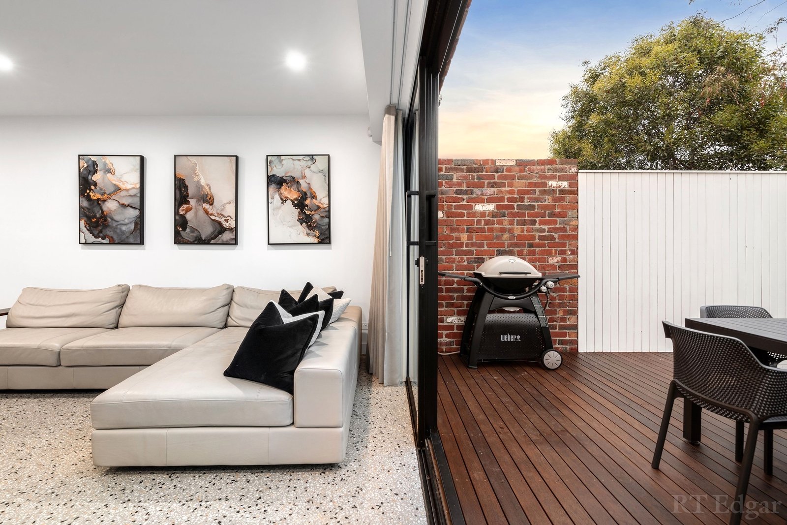 Real Estate and Property in 2/179 Napier Street, Essendon, VIC