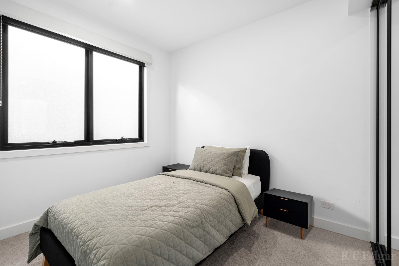 Real Estate and Property in 2/179 Napier Street, Essendon, VIC