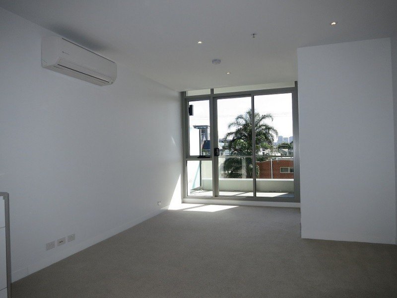 Gallery: 217/99 Dow Street