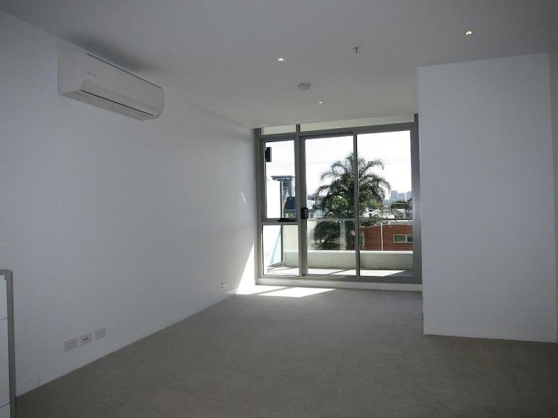 Gallery: 217/99 Dow Street