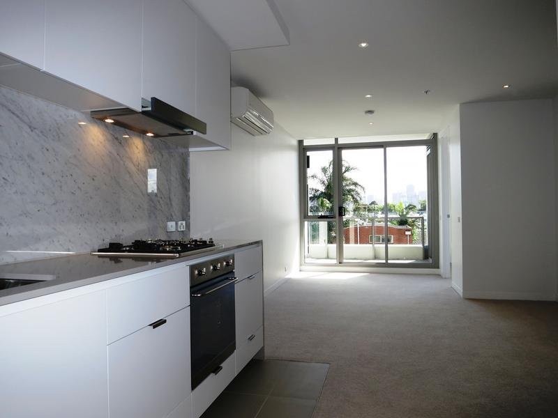Gallery: 217/99 Dow Street