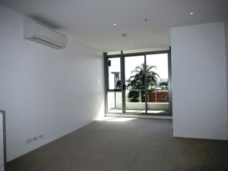 Gallery: 217/99 Dow Street