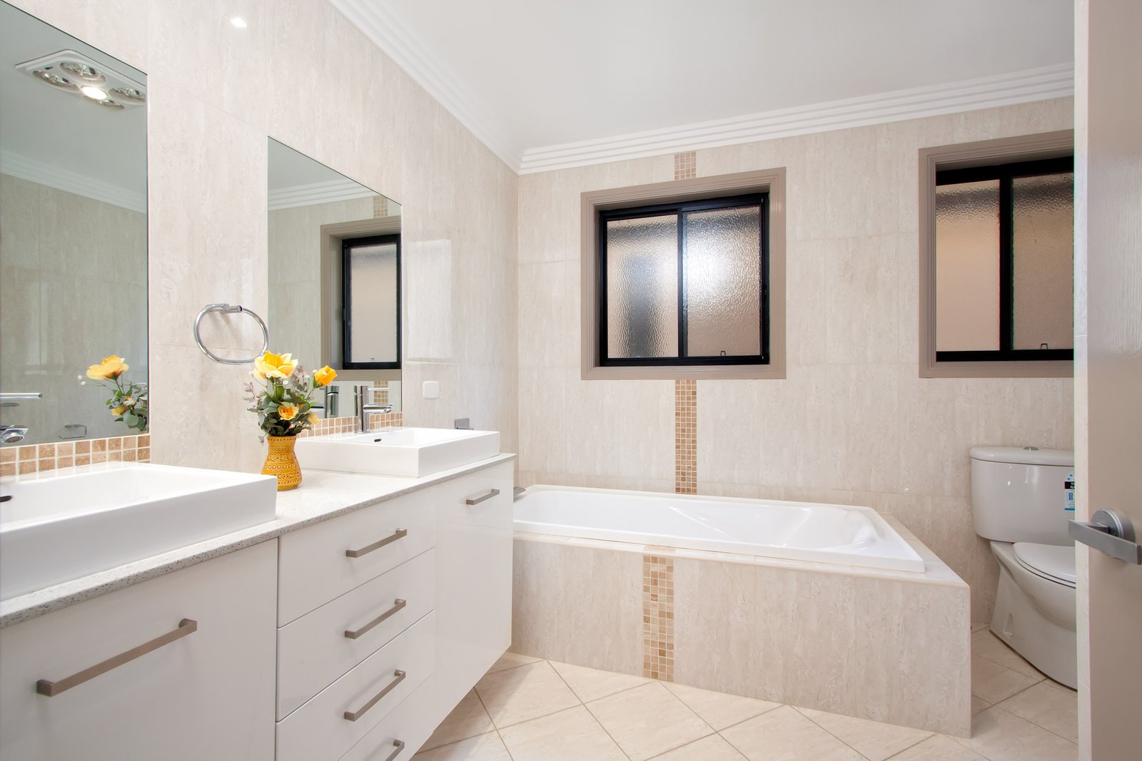 2/18-20 Railway Street TURVEY PARK 6