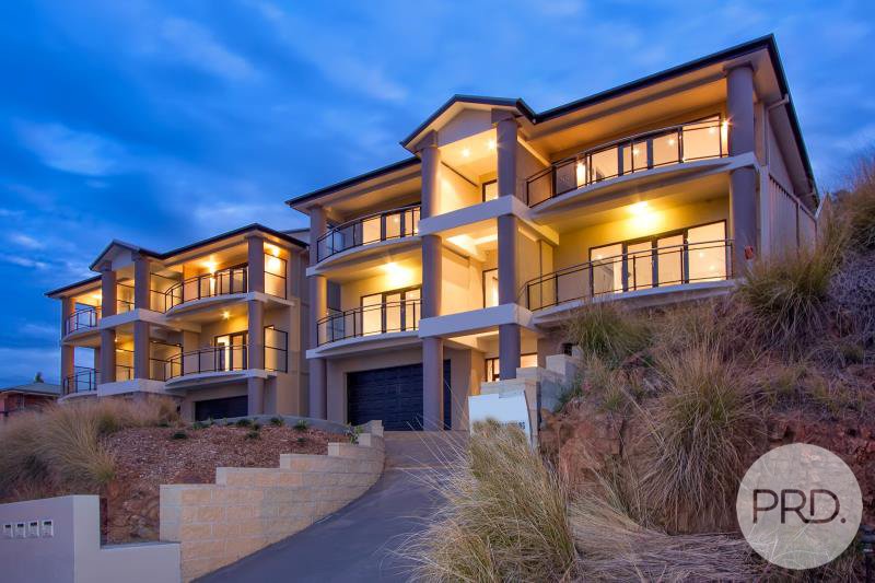 2/18-20 Railway Street WAGGA WAGGA 1