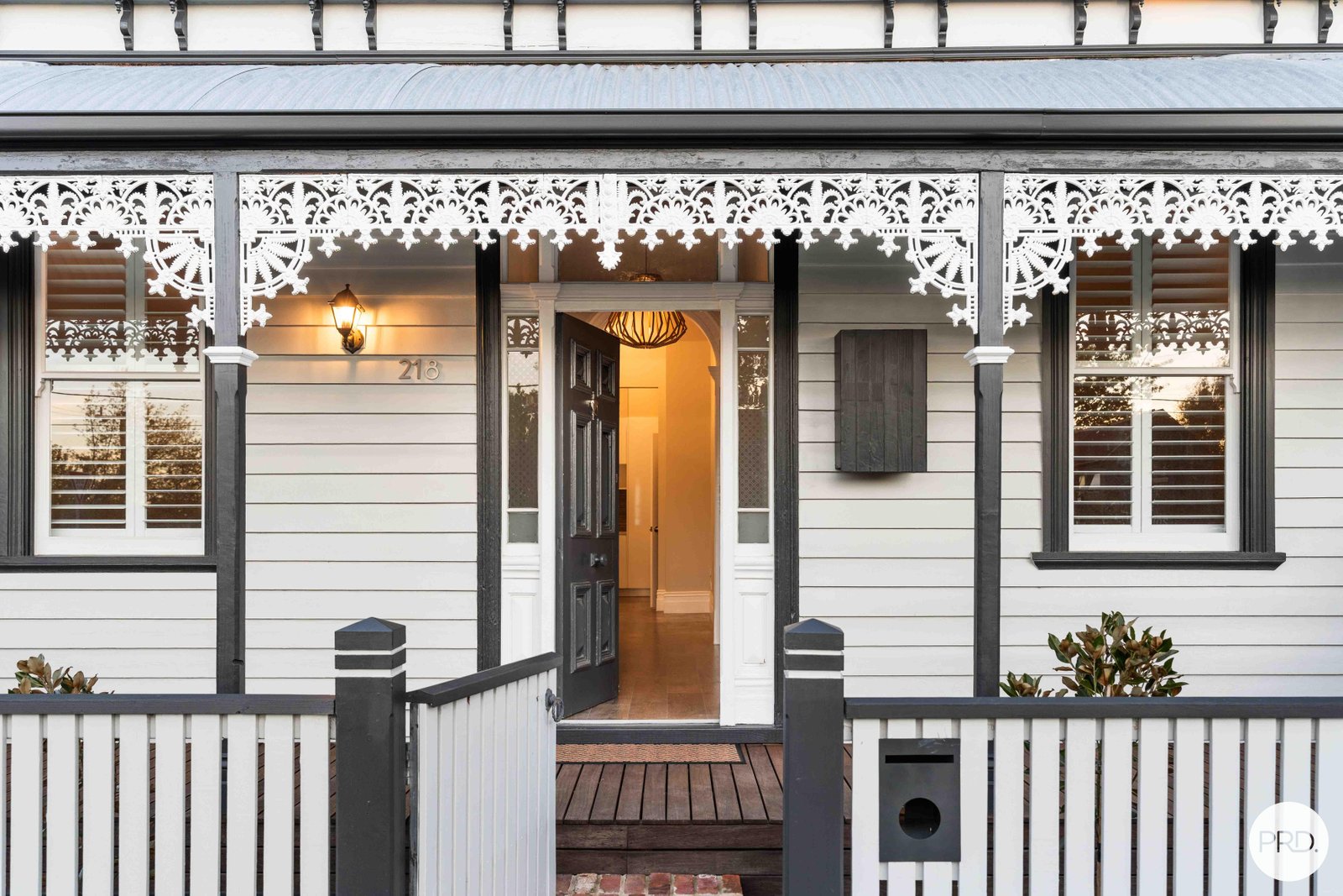 218 Armstrong Street North SOLDIERS HILL 12