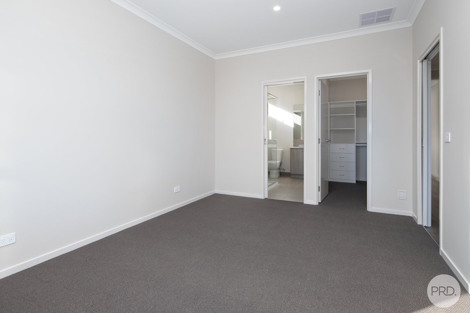 218 Clyde Street SOLDIERS HILL 2