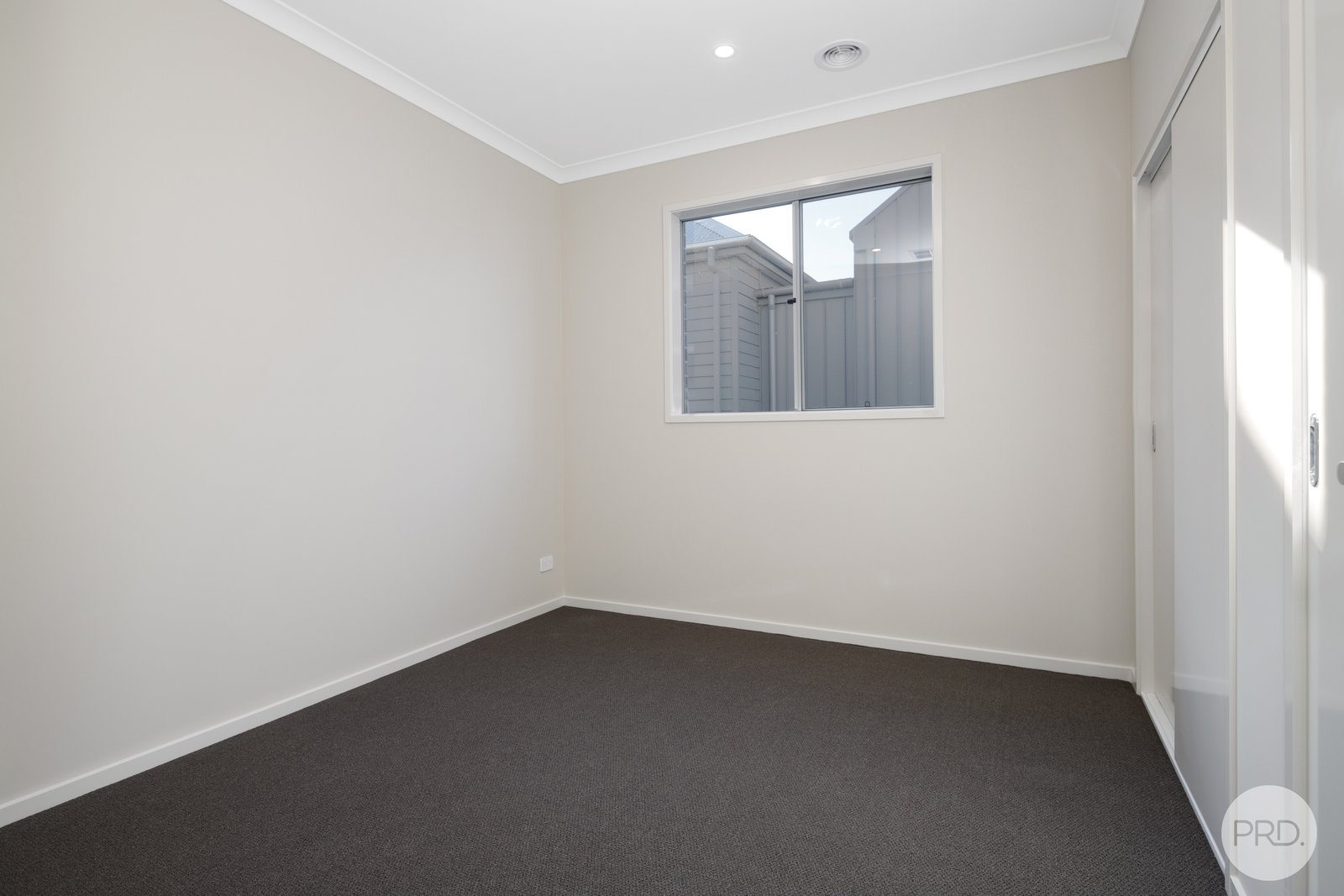 218 Clyde Street SOLDIERS HILL 8