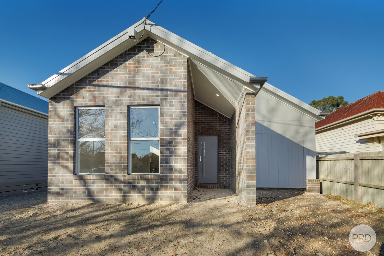 218 Clyde Street SOLDIERS HILL 14