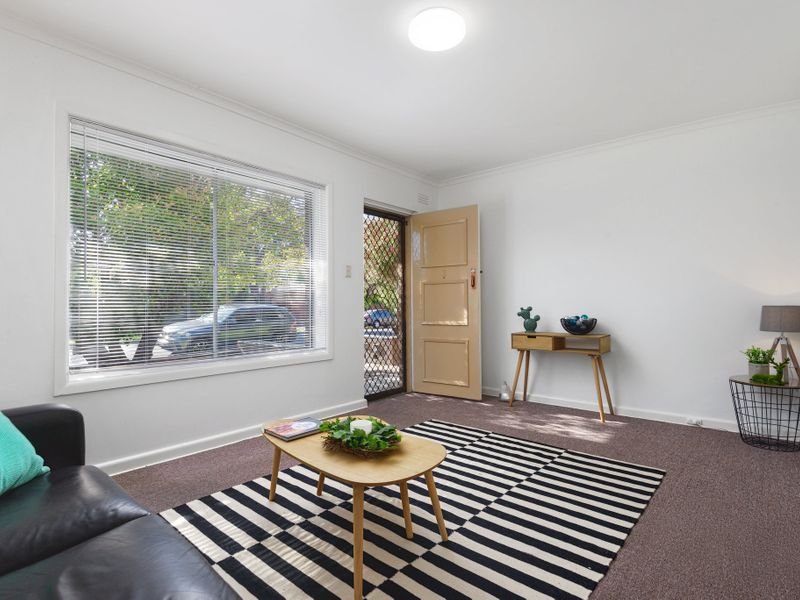 Gallery: 2/18 Collins Street