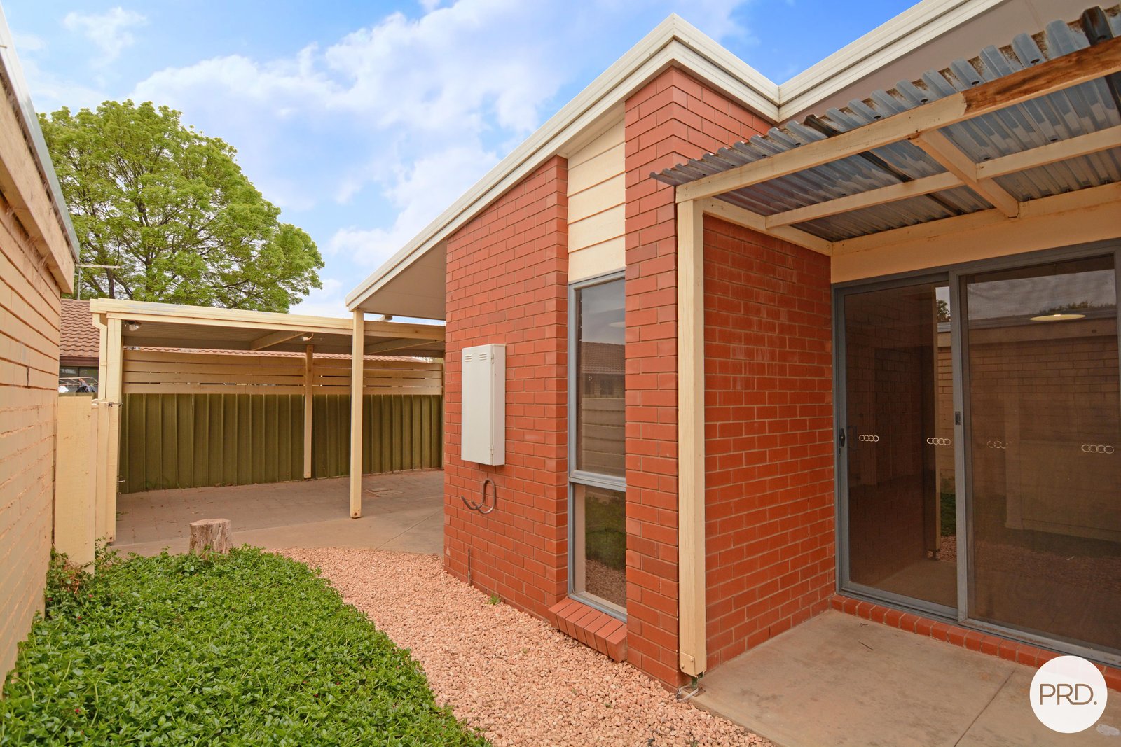 2/18 De Garis Drive MILDURA 12
