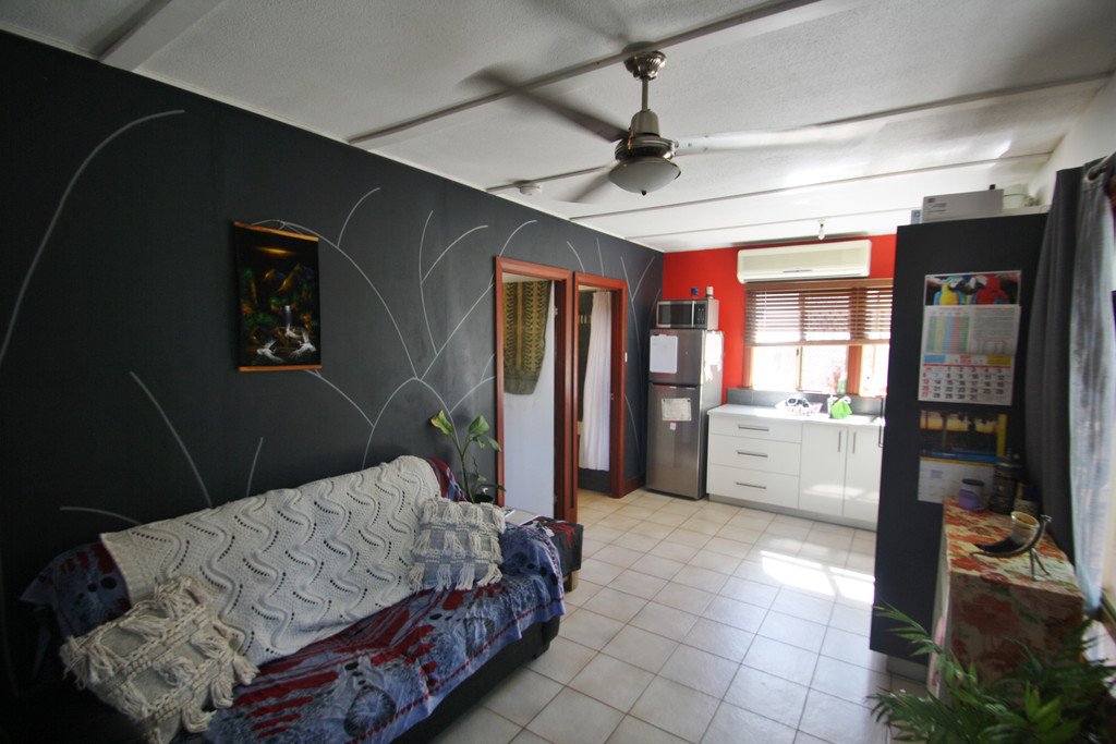 2/18 Dolby Way CABLE BEACH 3