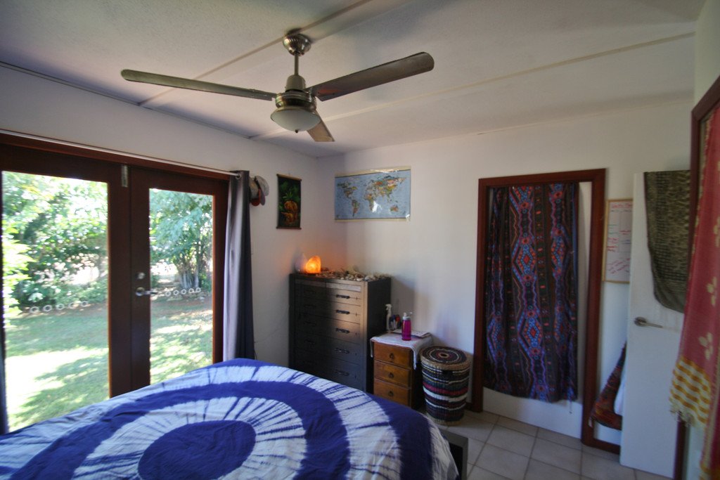 2/18 Dolby Way CABLE BEACH 8