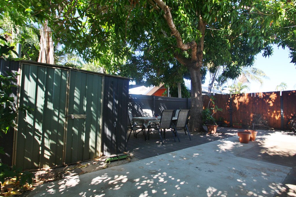 2/18 Dolby Way CABLE BEACH 12