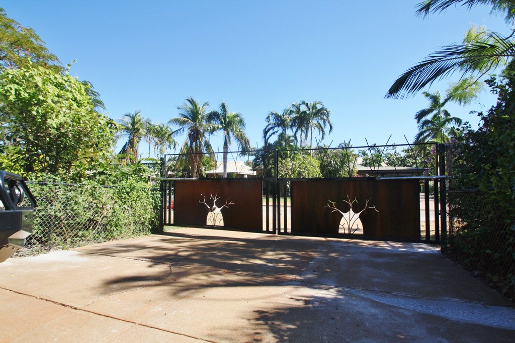 2/18 Dolby Way CABLE BEACH 2