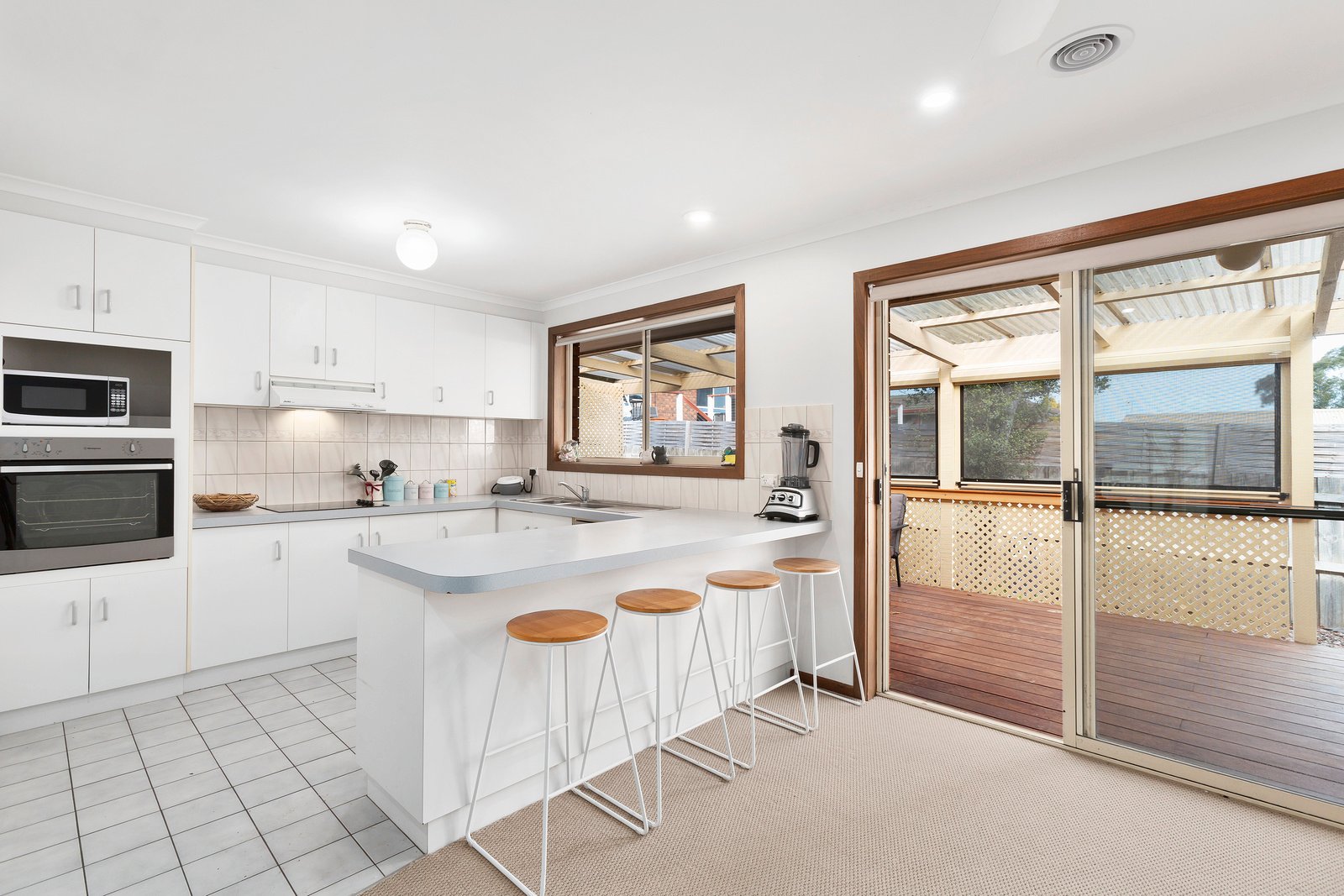 Real Estate and Property in 2/18 Donvale Drive, Leopold, VIC