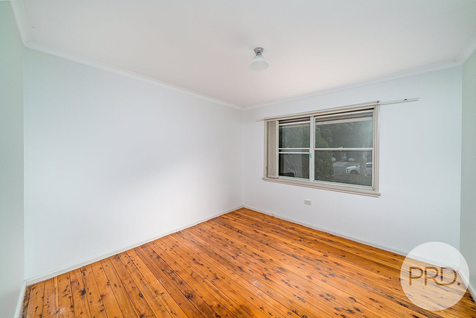 218 Fernleigh Road ASHMONT 6