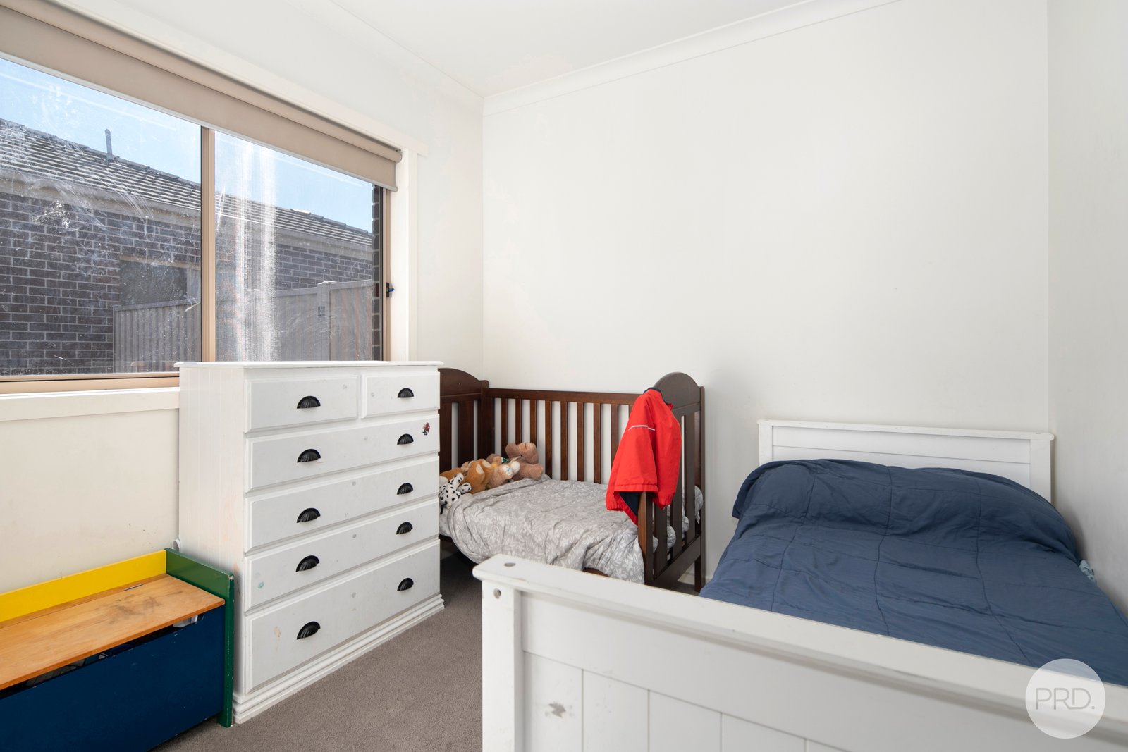 2/18 Gale Street CANADIAN 11